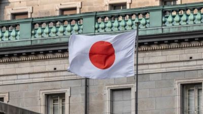 البنك المركزي الياباني يبقي أسعار الفائدة عند 0.5%
