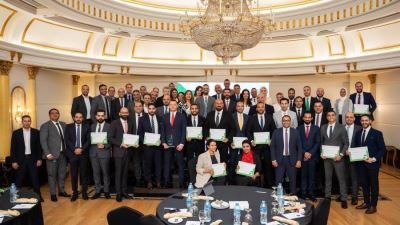 بنك بيت التمويل الكويتي – مصر يكرّم أفضل موظفي قطاع التجزئة المصرفية عن النصف الأول من 2025