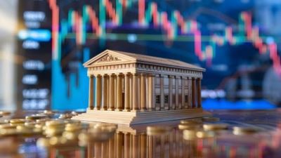 بعد أزمة كوك.. كيف يهدد التدخل السياسي مصداقية البنوك المركزية؟