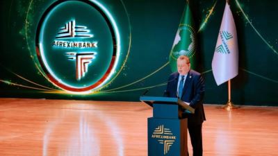 محافظ البنك المركزي يفتتح مراسم تنصيب رئيس "أفريكسيم بنك"