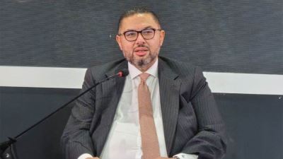 أيمن حسين: أدوات تمويل جديدة لتحقيق نقلة نوعية في الخدمات المصرفية الذكية