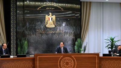 رئيس الوزراء: التضخم ينخفض والإدارة المشتركة لهذا الملف بين الحكومة والبنك المركزي تسير بصورة جيدة