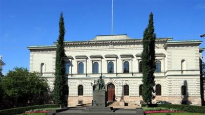 Finnish Central Bank Governor Warns Against Undermining Fed Independence