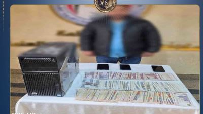 وزارة الداخلية: ضبط متهم بالنصب والاحتيال الإلكتروني وانتحال صفة موظف خدمة عملاء 