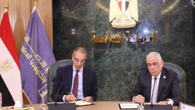 وزارة الاتصالات وتكنولوجيا المعلومات توقع بروتوكول تعاون مع النيابة العامة