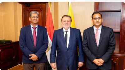 محافظ البنك المركزي المصري يبحث مع السفير الهندي بالقاهرة تعزيز التعاون المصرفي والمالي بين البلدين