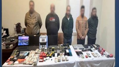 ضبط تشكيل إجرامي يدير منصة إلكترونية وهمية للنصب على المواطنين وتحويل الأموال لعملات مشفرة