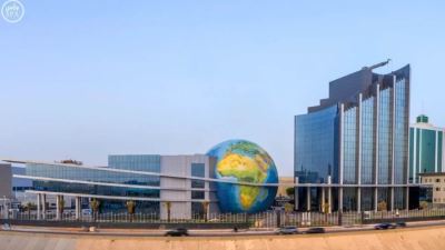 السعودية تمدد وديعة بـ5 مليارات دولار لدى البنك المركزي الباكستاني وتعلن ضخ 3 مليارات إضافية