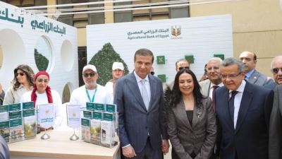 مشاركة مميزة وإقبال كبير على جناح البنك الزراعي المصري في معرض زهور الربيع
