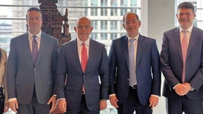 وزير المالية في حوار مفتوح مع المستثمرين خلال لقاءين لبنك «ستاندرد تشارترد» و«مورجان ستانلي» بحضور  نائب محافظ المركزي