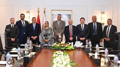 محافظ جنوب سيناء يشهد توقيع بروتوكول تعاون مع البنك الأهلي المصري للترويج للفرص الاستثمارية