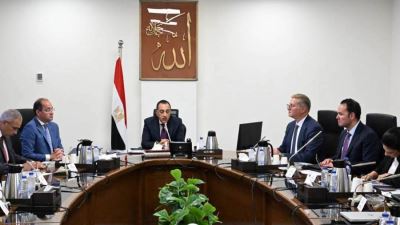 وزير البترول: نتخذ التدابير اللازمة لتلبية الاحتياجات المتزايدة على الطاقة بالتنسيق مع البنك المركزي 