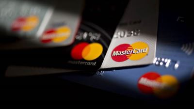 مقارنة بين بطاقة ماستركارد البلاتينية من بنكي التعمير والإسكان والقاهرة .. أي البطاقتين أنسب؟