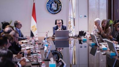 وزير التخطيط والتنمية الاقتصادية يستعرض التطورات الاقتصادية وملامح البرنامج الوطني للتحول الاقتصادي مع مؤسسات التمويل ووكالات التصنيف الدولية