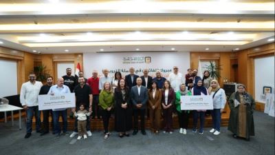 البنك الأهلي المصري يسلم جوائز الفائزين في الحملة الترويجية لبطاقات الائتمان والخصم المباشر «صيف 2026»