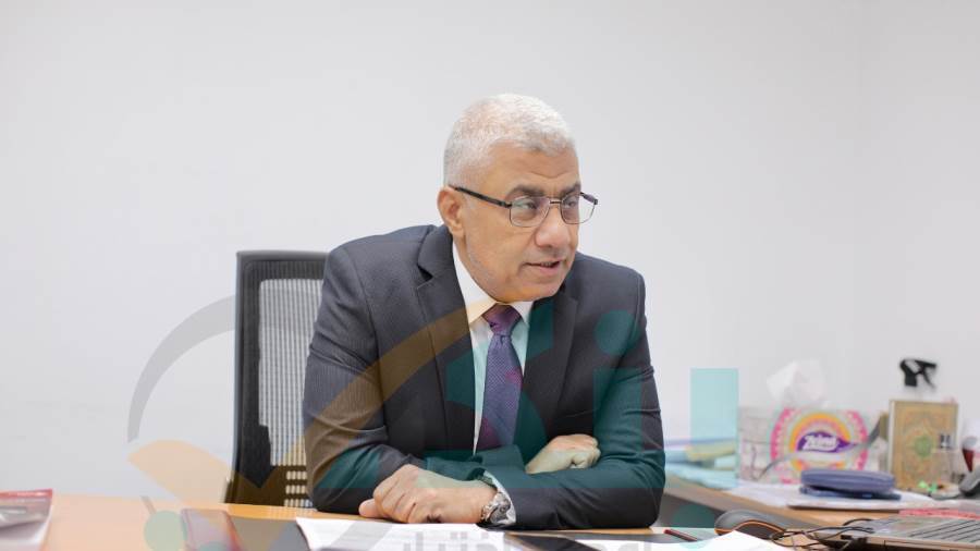 الرئيس يحقق حلم المصريين بالحصول على وحدات سكنية